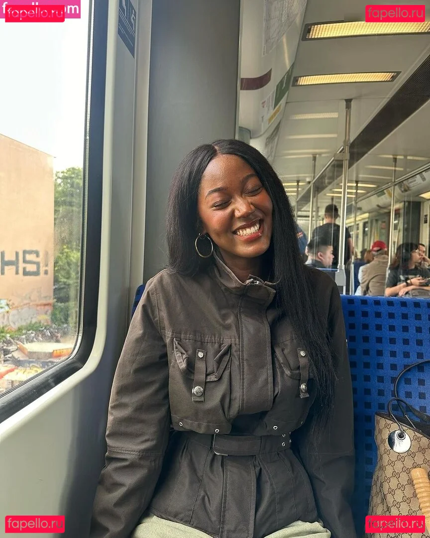 Carefreehamuyela Onlyfans Photo Gallery 