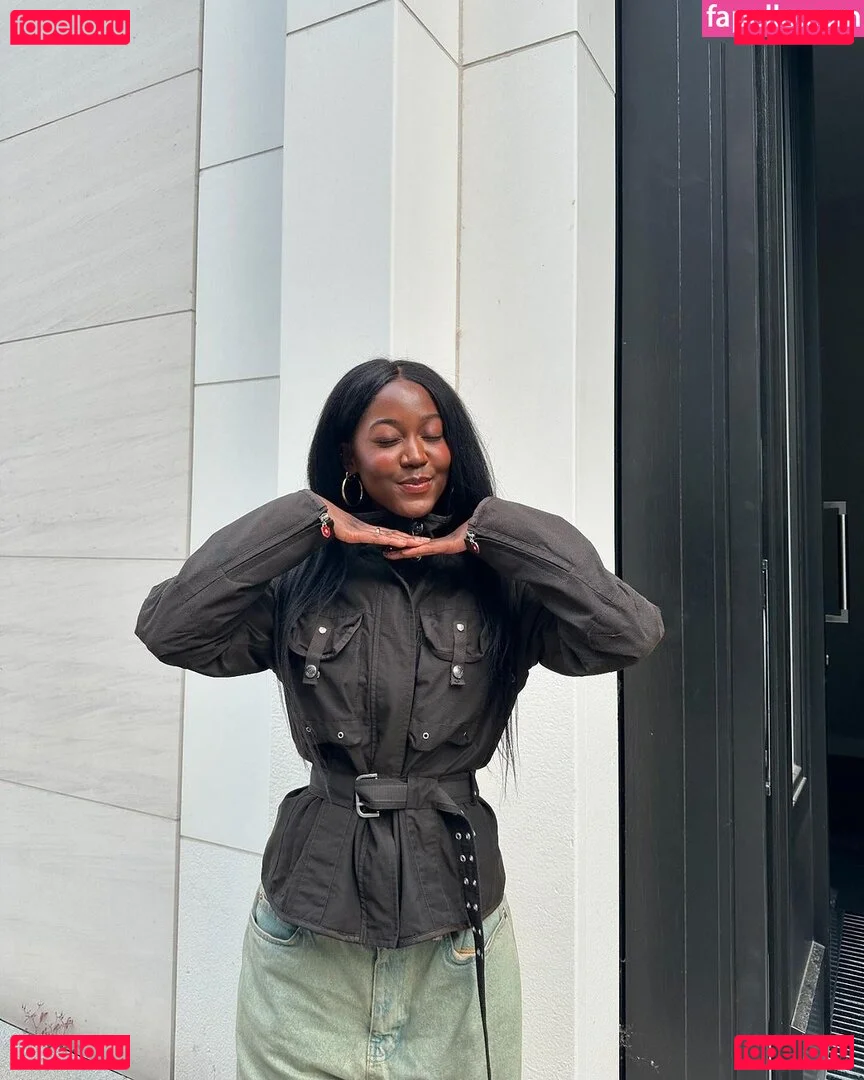 Carefreehamuyela Onlyfans Photo Gallery 