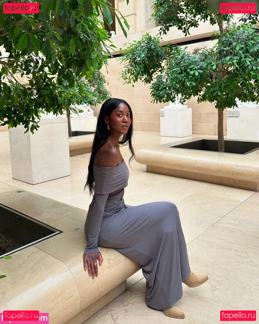 Carefreehamuyela Onlyfans Photo Gallery 