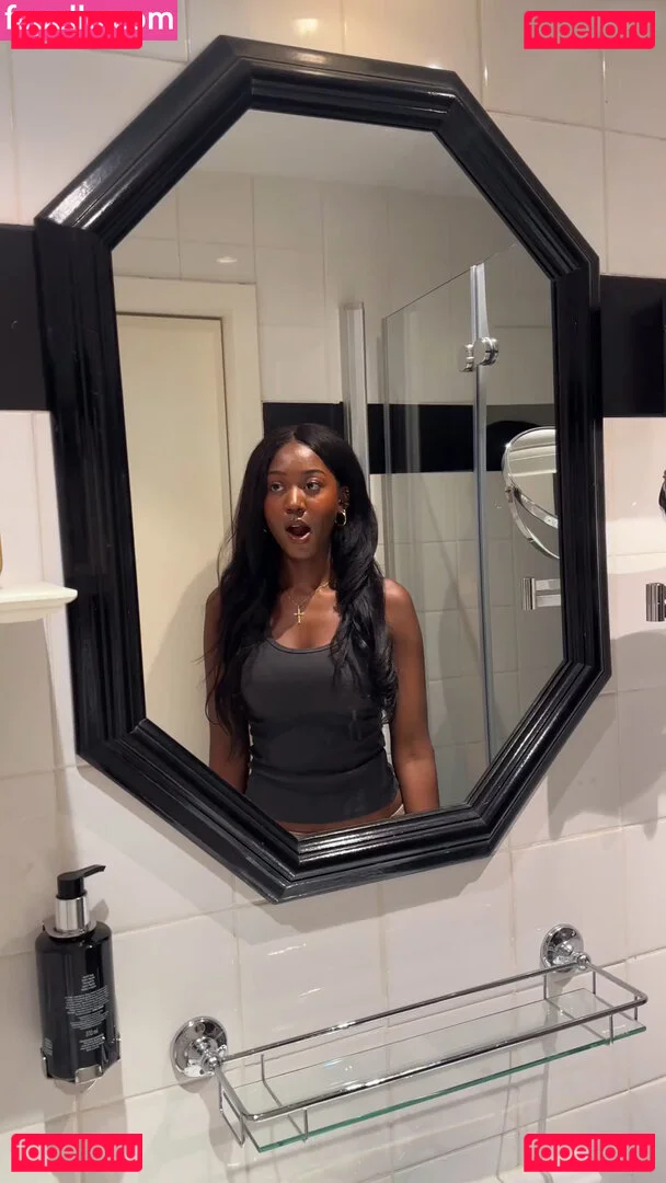 Carefreehamuyela Onlyfans Photo Gallery 