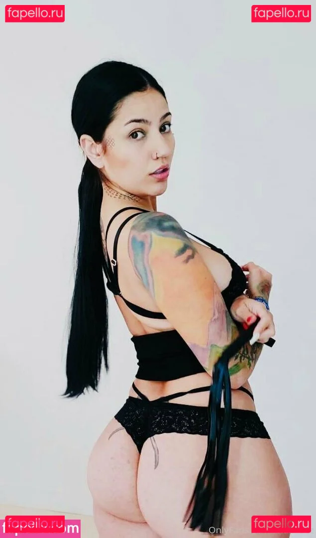 lolisaenz Onlyfans Photo Gallery 