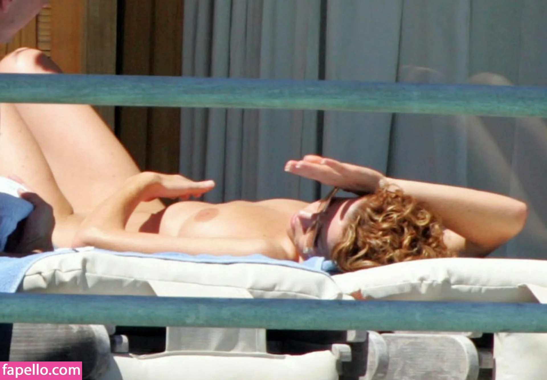 Natasha Kaplinsky Onlyfans Photo Gallery 