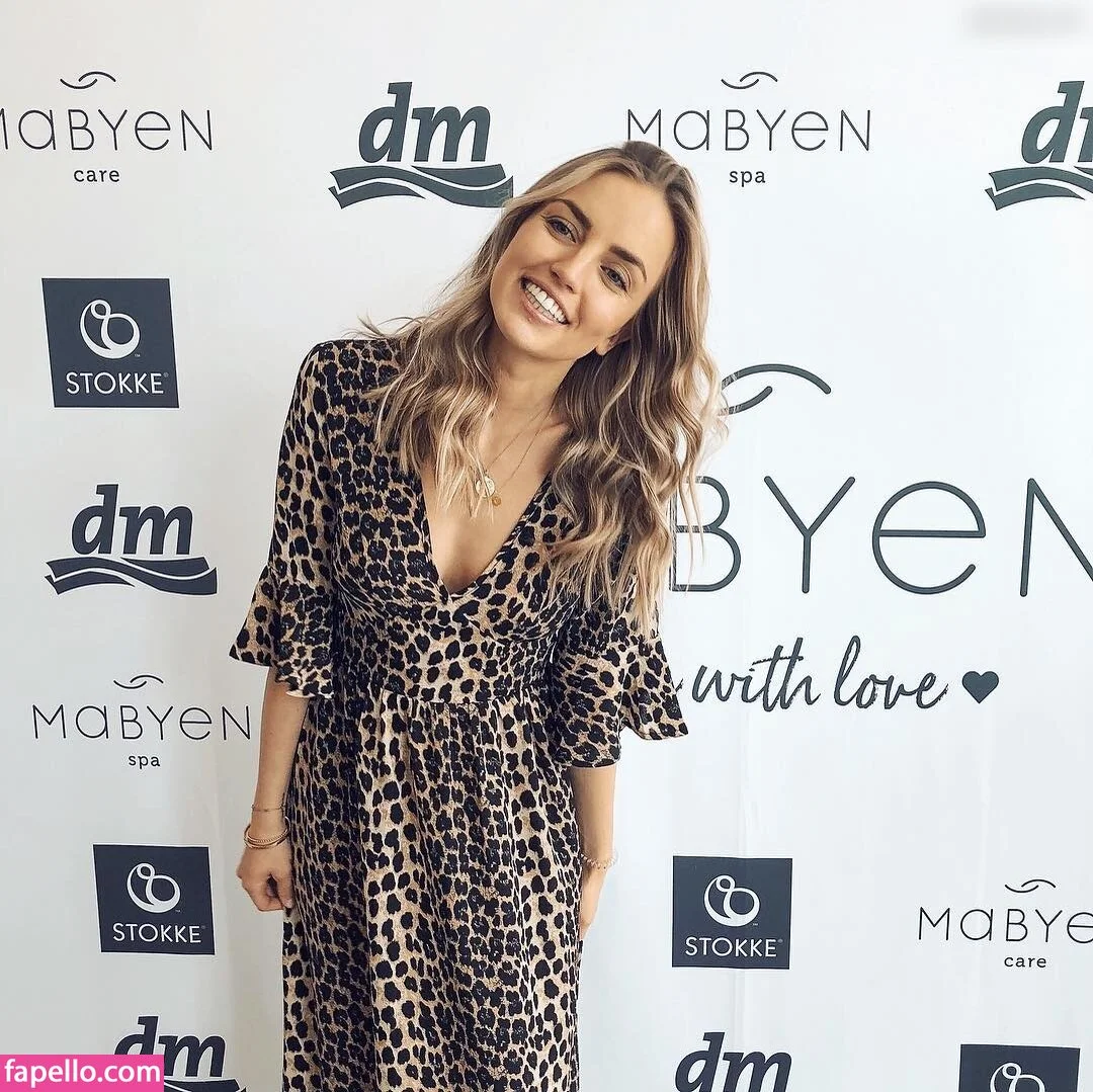 Manuela Apitzsch (maapi90) Onlyfans Photo Gallery 