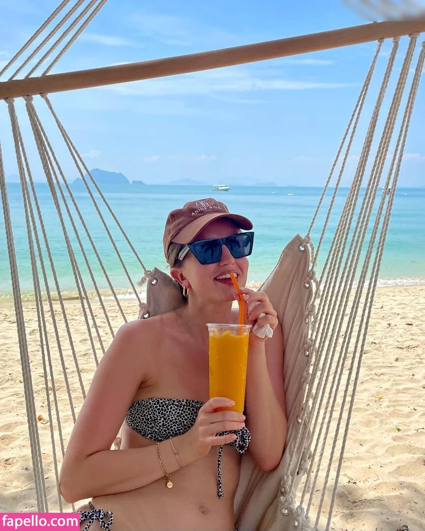 Manuela Apitzsch (maapi90) Onlyfans Photo Gallery 