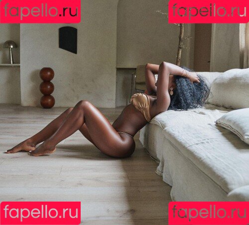 _lilianl Onlyfans Photo Gallery 