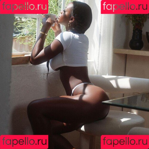 _lilianl Onlyfans Photo Gallery 