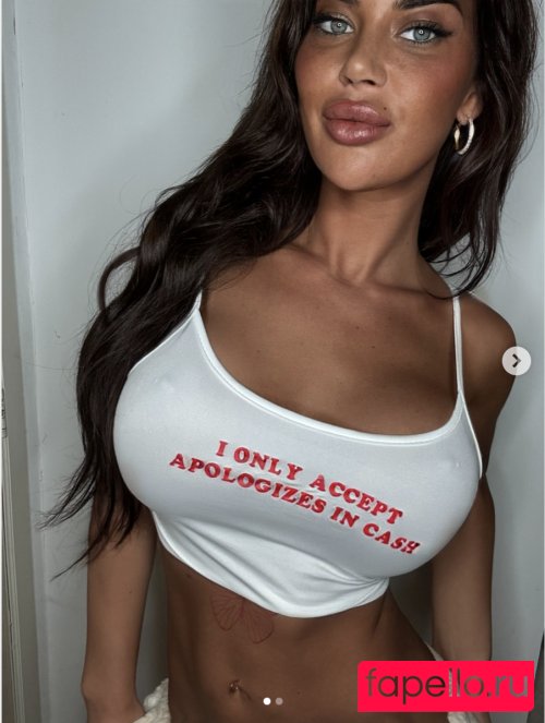 Laura Carlson Wilson Onlyfans Photo Gallery 