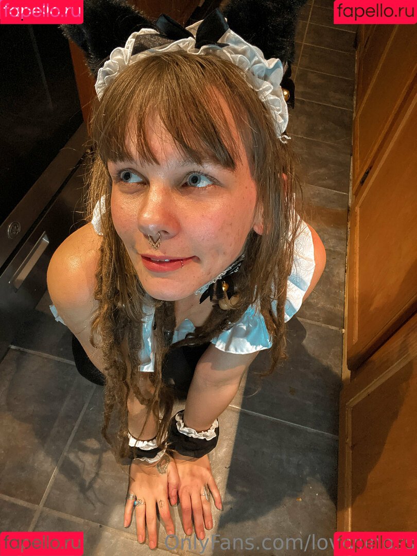 lovlylindss Onlyfans Photo Gallery 