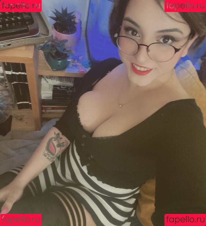 the_bad_choices Onlyfans Photo Gallery 