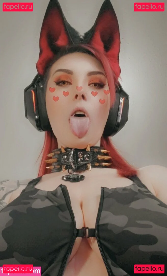 MajestyRedQueen Onlyfans Photo Gallery 