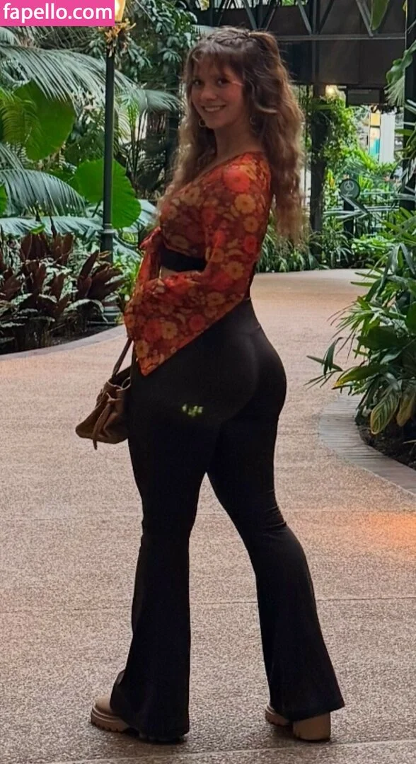 little_pockets210 Onlyfans Photo Gallery 