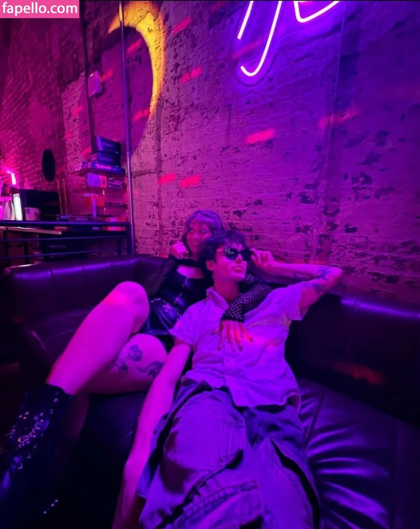 little_pockets210 Onlyfans Photo Gallery 