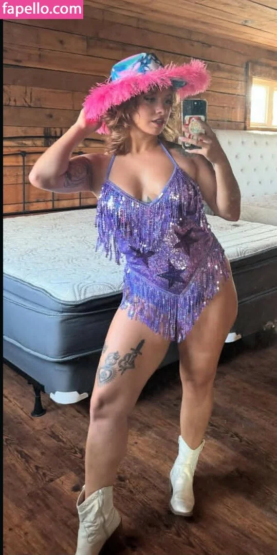 little_pockets210 Onlyfans Photo Gallery 