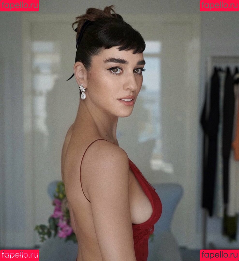 Simona Tabasco Onlyfans Photo Gallery 