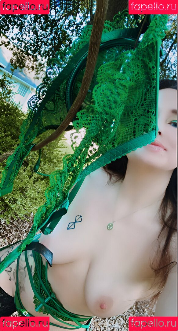 Savanah Roses Onlyfans Photo Gallery 