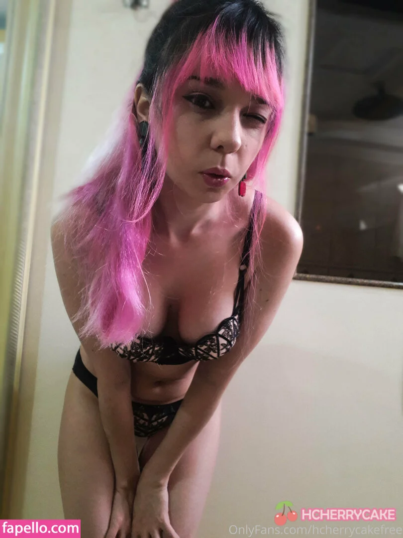 hcherrycakefree Onlyfans Photo Gallery 
