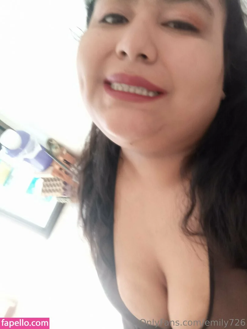 emily726 Onlyfans Photo Gallery 