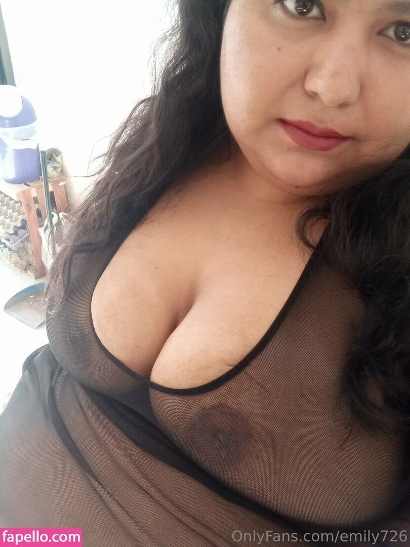 emily726 Onlyfans Photo Gallery 