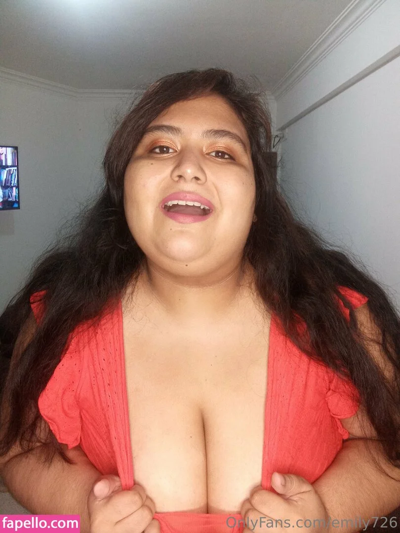 emily726 Onlyfans Photo Gallery 