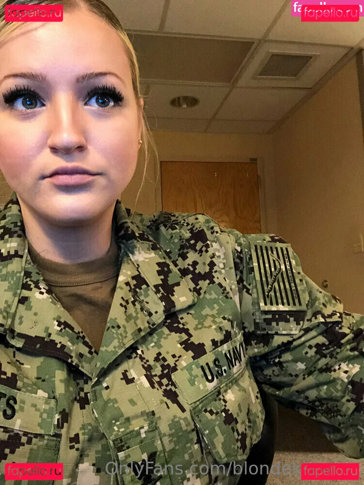 blondekittycat Onlyfans Photo Gallery 