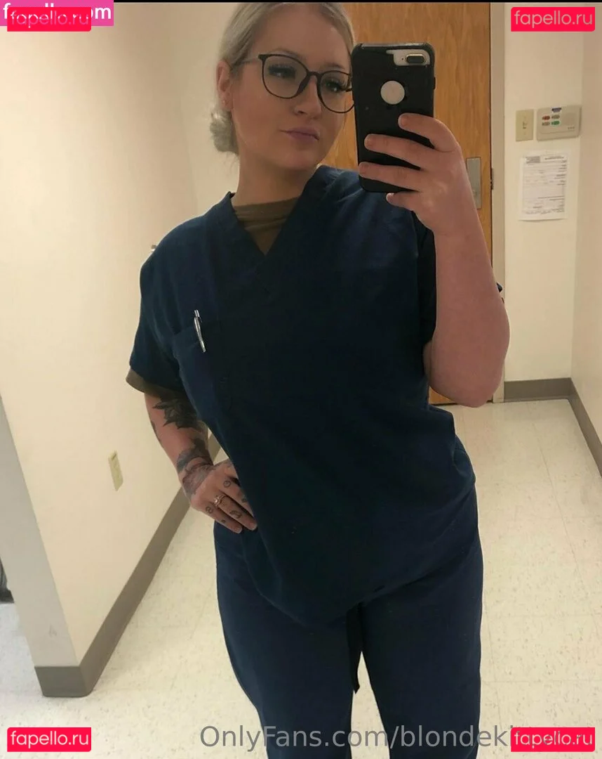 blondekittycat Onlyfans Photo Gallery 