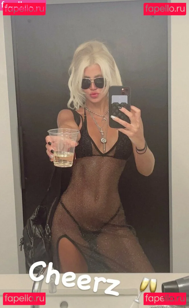 Mahila Mendez Onlyfans Photo Gallery 