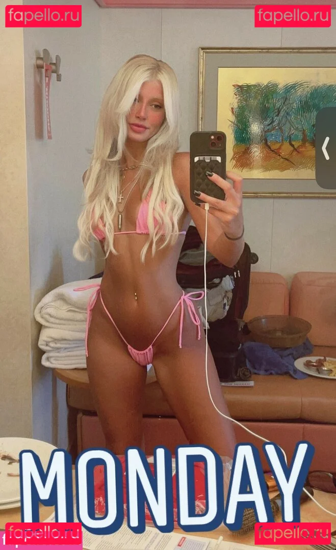 Mahila Mendez Onlyfans Photo Gallery 