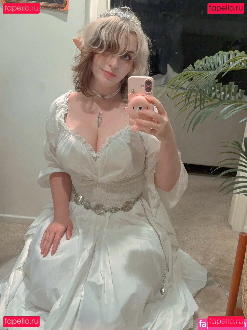 Aretteepls Onlyfans Photo Gallery 