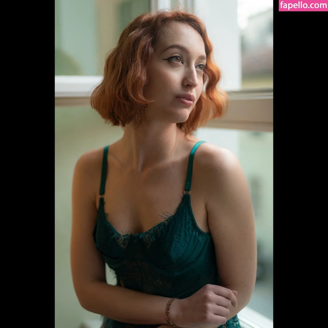 Ely Mango Onlyfans Photo Gallery 