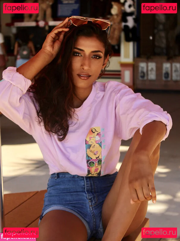 Devi Chai Onlyfans Photo Gallery 