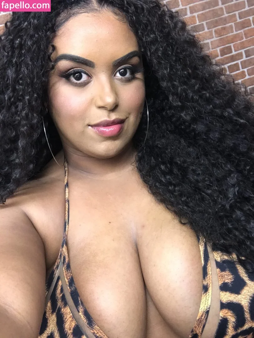 Falsea Onlyfans Photo Gallery 