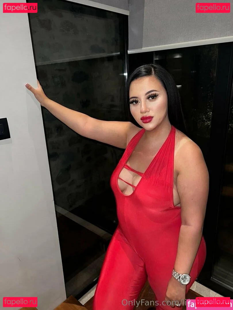 lifeofroseee Onlyfans Photo Gallery 