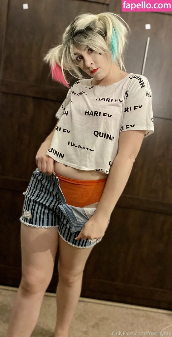 frostbyhte Onlyfans Photo Gallery 