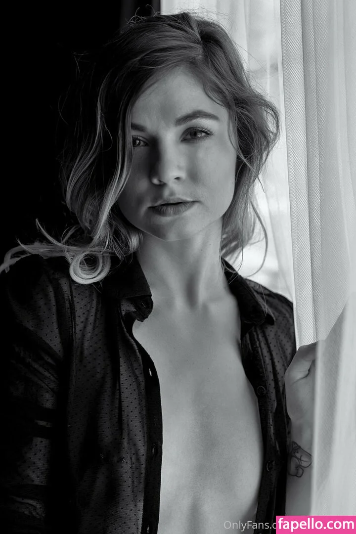 michellerenee Onlyfans Photo Gallery 