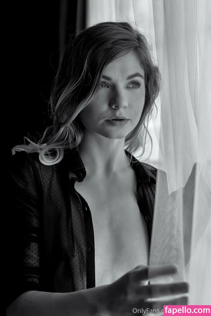 michellerenee Onlyfans Photo Gallery 