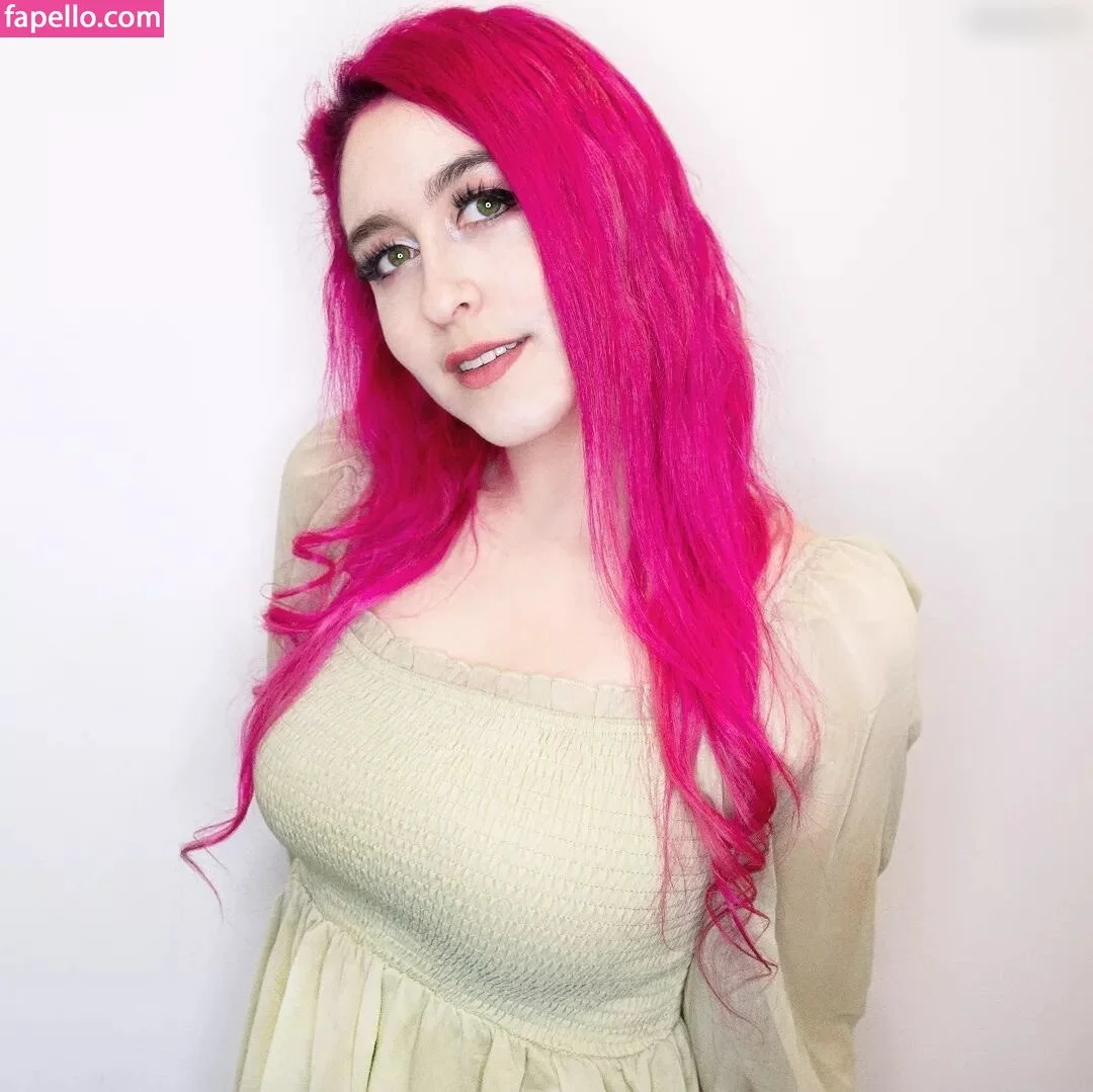 Juliversal Onlyfans Photo Gallery 