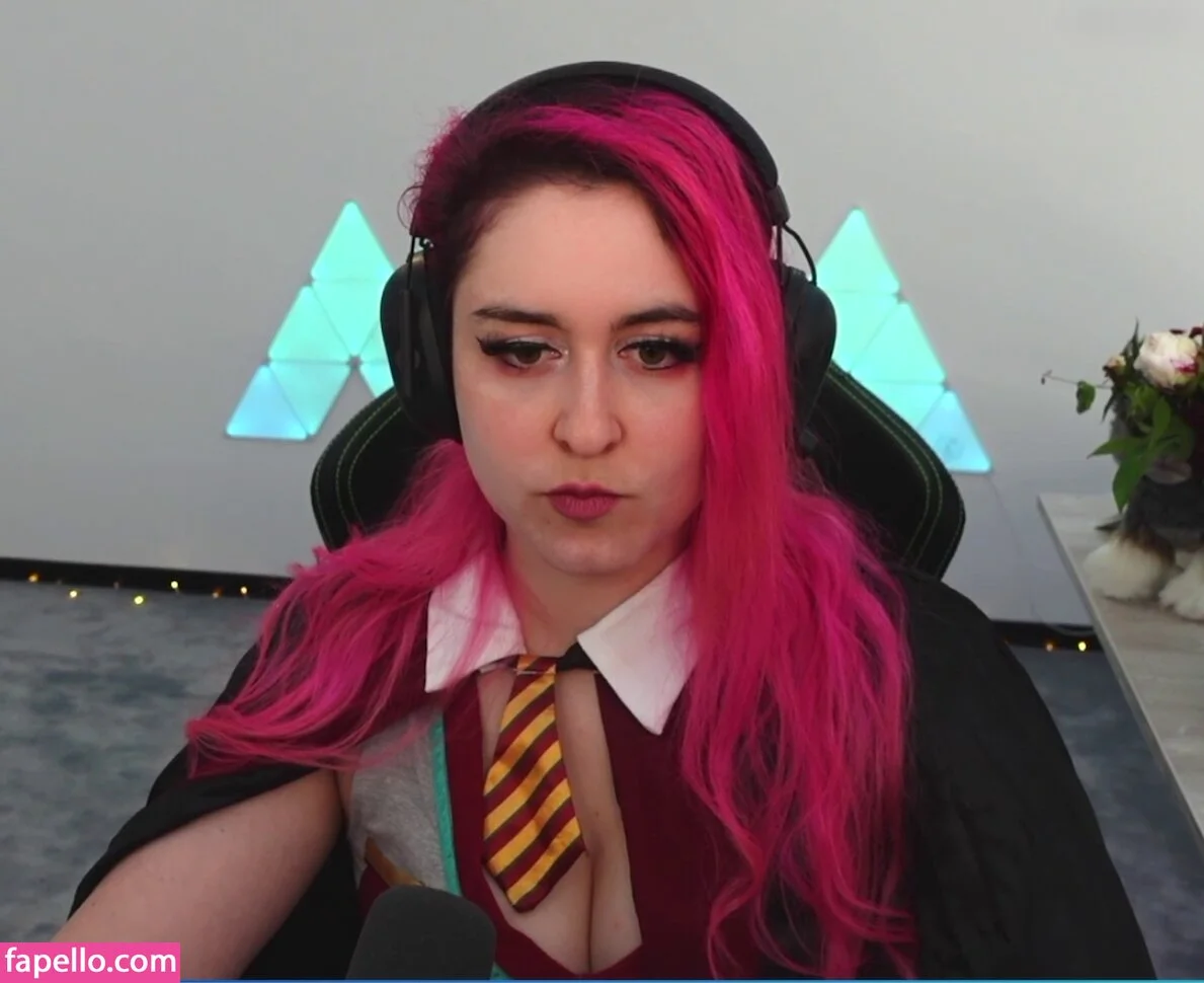 Juliversal Onlyfans Photo Gallery 