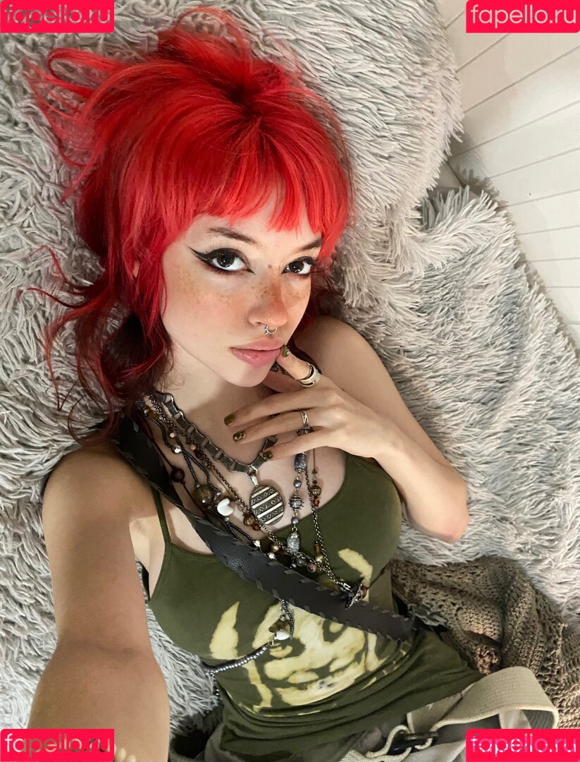 Izzy Rojo Onlyfans Photo Gallery 