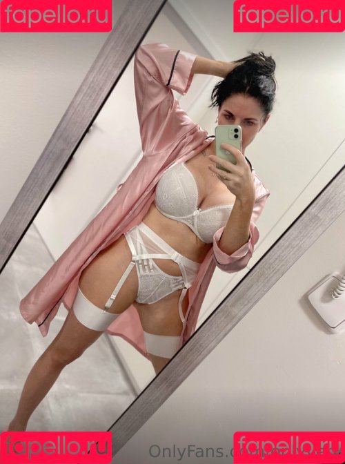 Onlyveru Onlyfans Photo Gallery 