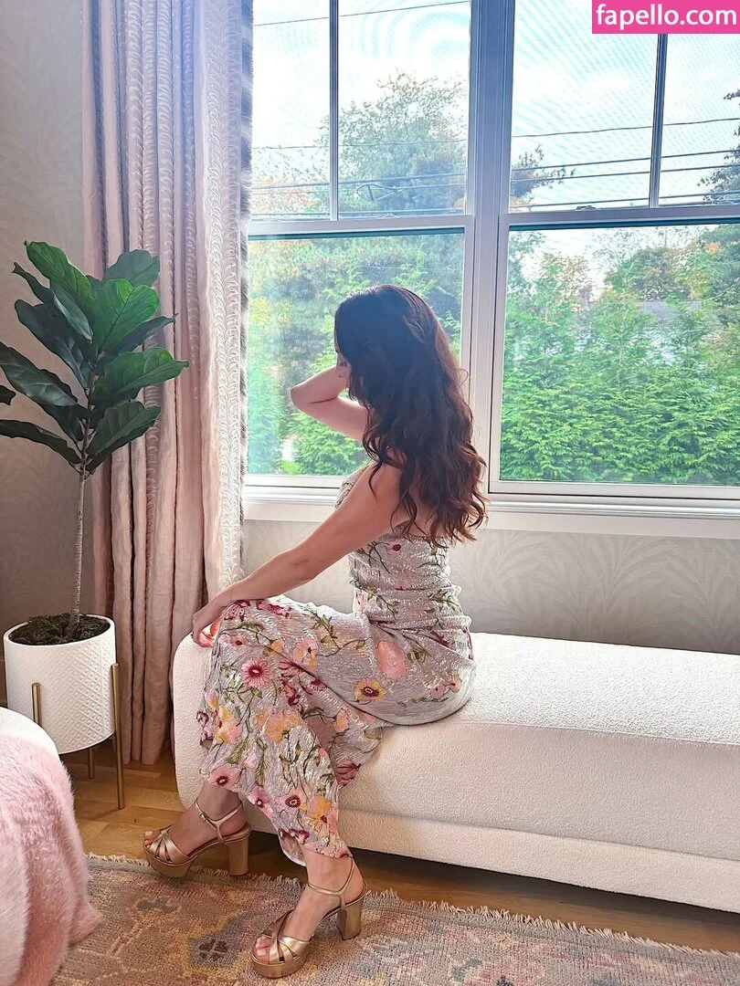 AniRay Onlyfans Photo Gallery 