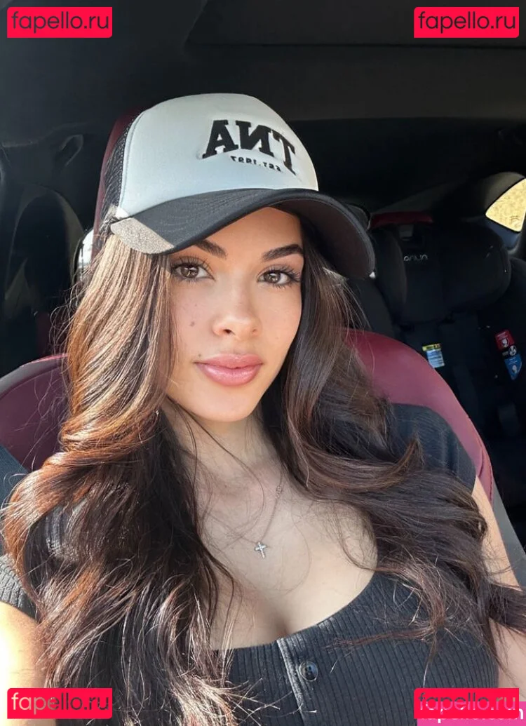 bri.ts Onlyfans Photo Gallery 