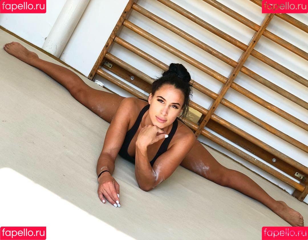 Vivien Hupczik Onlyfans Photo Gallery 