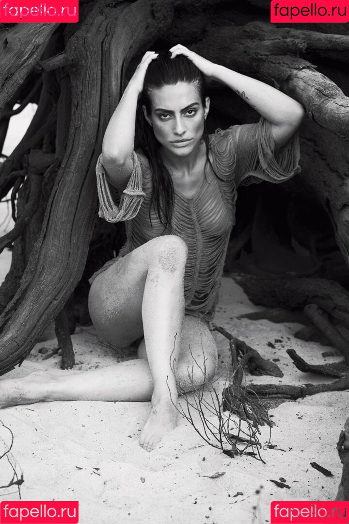 Cleo Pires Onlyfans Photo Gallery 