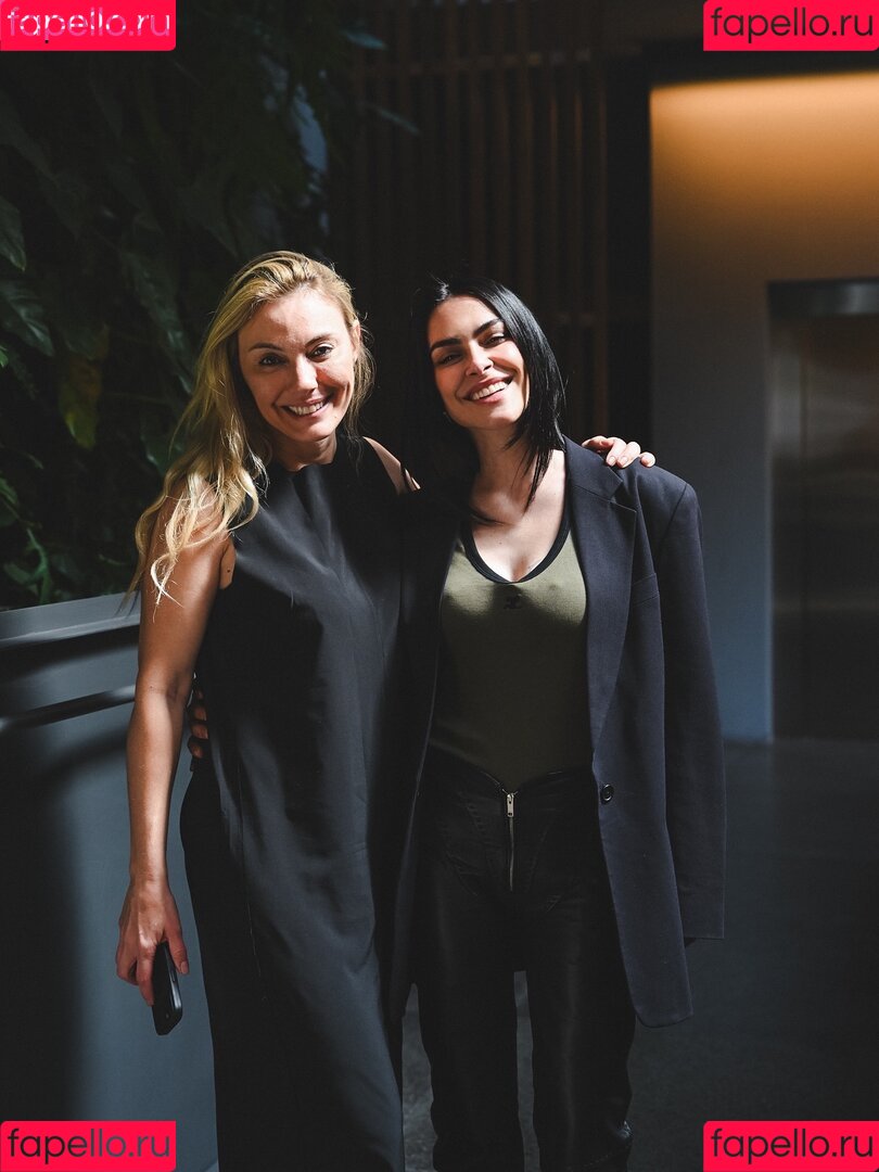 Cleo Pires Onlyfans Photo Gallery 