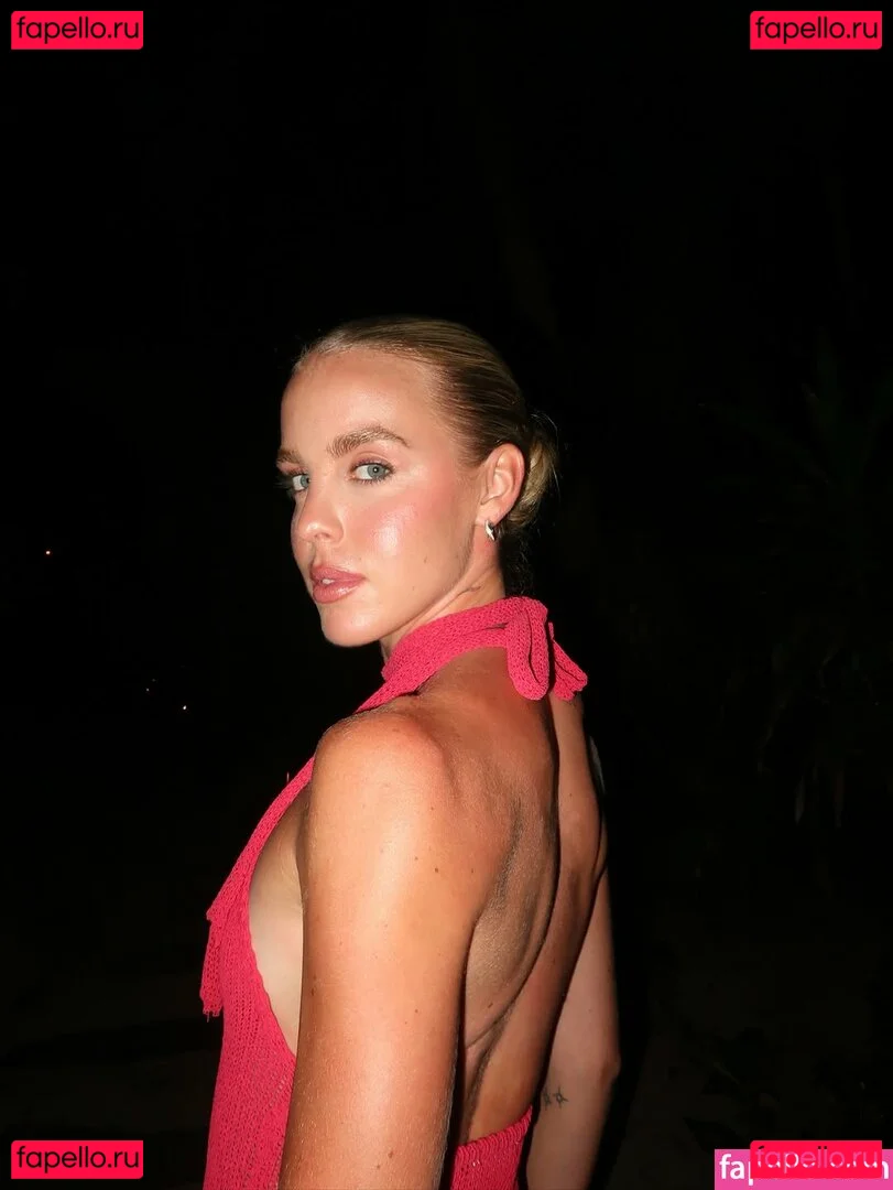 Keely Hodgkinson Onlyfans Photo Gallery 