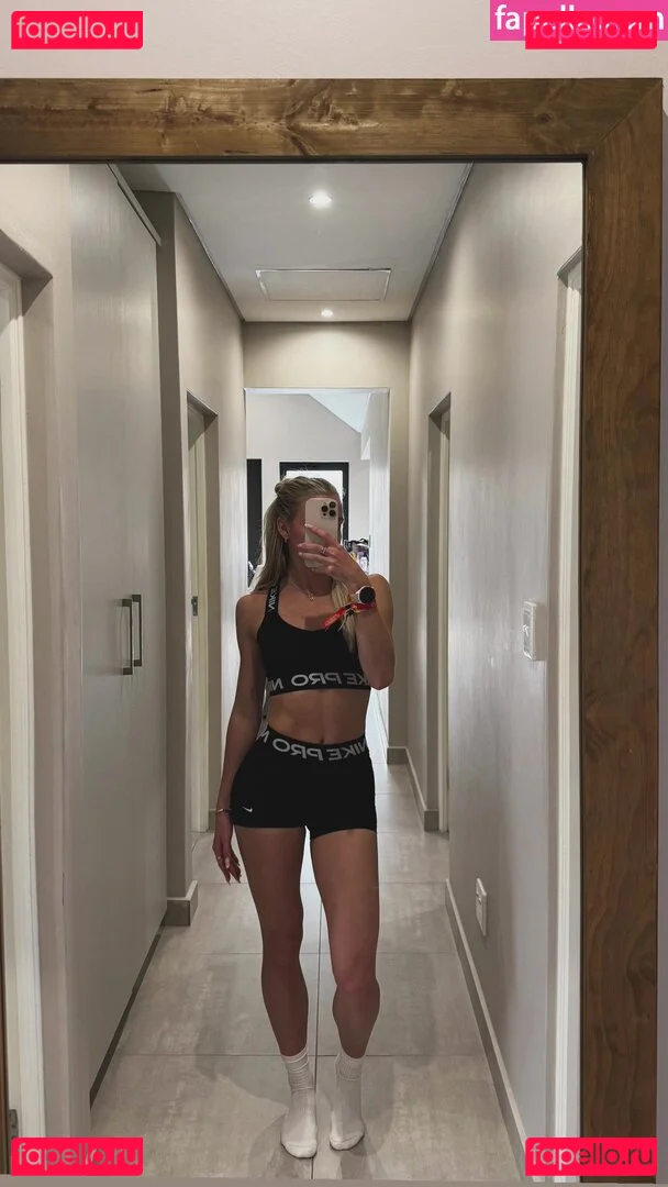 Keely Hodgkinson Onlyfans Photo Gallery 