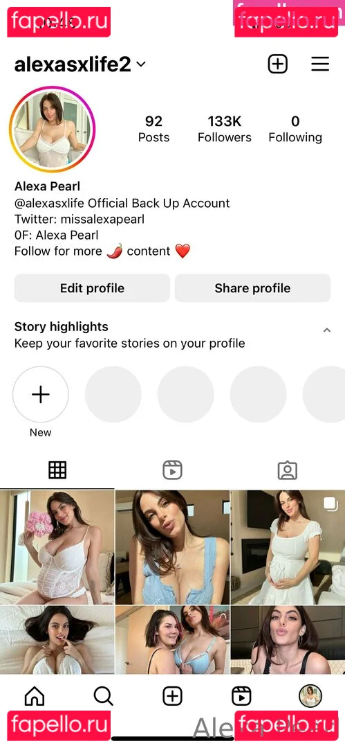 alexapearl Onlyfans Photo Gallery 