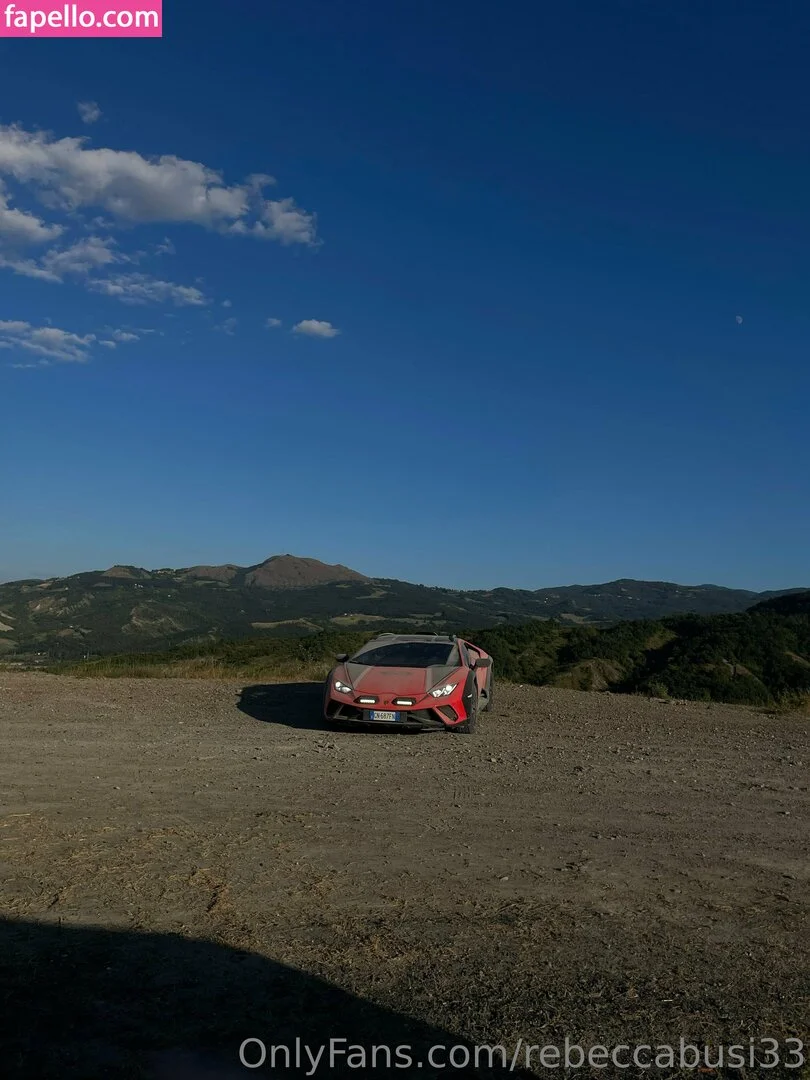 rebeccabusi33 Onlyfans Photo Gallery 