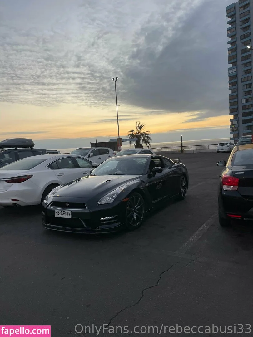 rebeccabusi33 Onlyfans Photo Gallery 