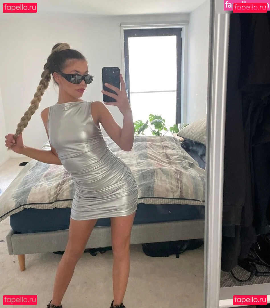 Melanie Collett Onlyfans Photo Gallery 